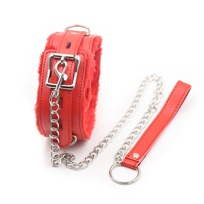 Leuke seksvrouw roze 4 inch breed honden kraag